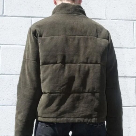 ❌SOLD❌ Brandy Melville | Macy Corduroy Puffer Jacket - Picture 2 of 7